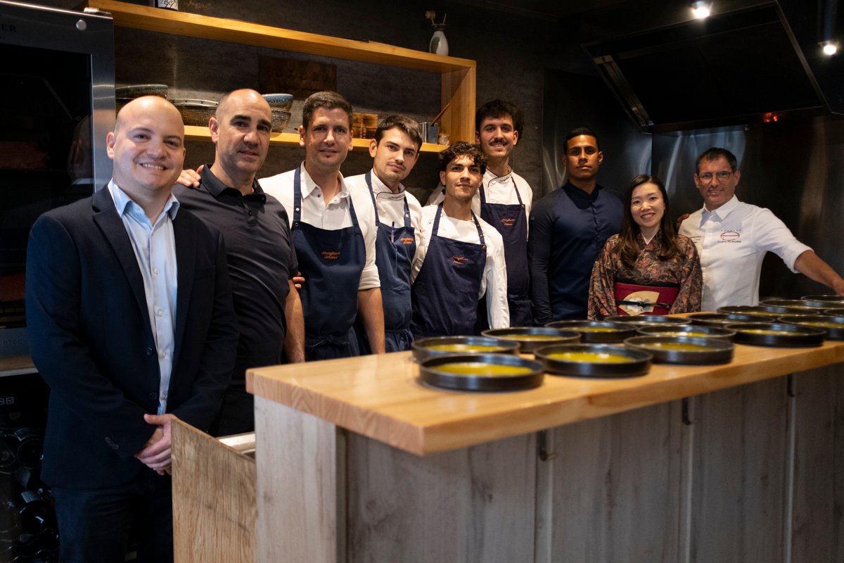 Eskura, cocina japonesa, y Jauregibarria, menú gastronómico de caza diseñado con delicadeza para los amantes de la cocina cinegética, reciben a Mayuko, embajadora del sake