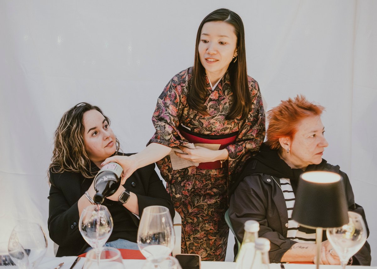 Eskura, cocina japonesa, y Jauregibarria, menú gastronómico de caza diseñado con delicadeza para los amantes de la cocina cinegética, reciben a Mayuko, embajadora del sake